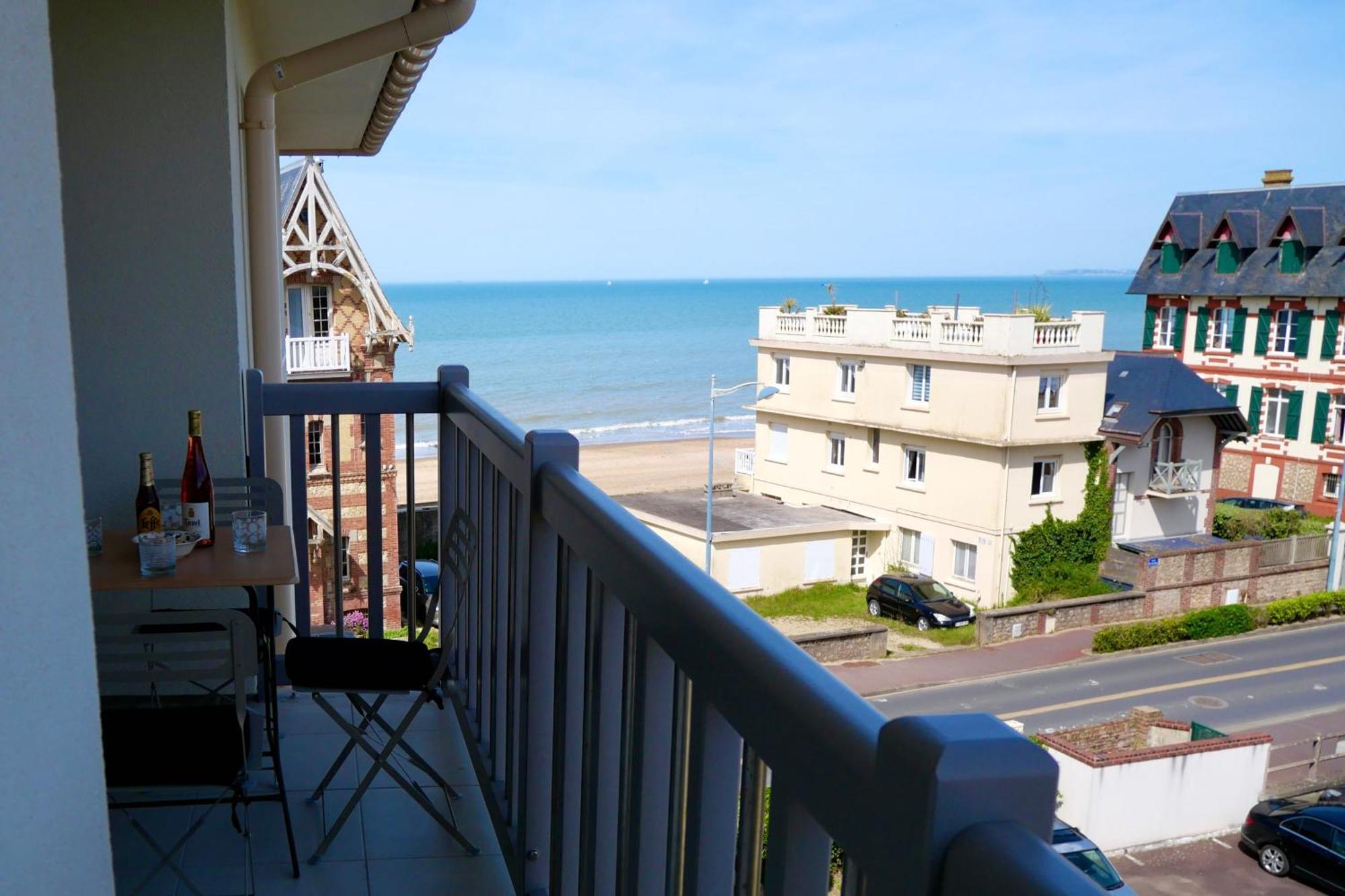 Appartement Vue Mer - 30 M De La Plage - 5 Minutes A Pied Du Centre Ville Et Du Casino فيلي سور مير المظهر الخارجي الصورة